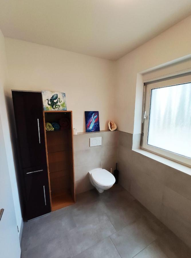 Modernes Am Park Mit Garten, Huehner & Enten Homestay Munich